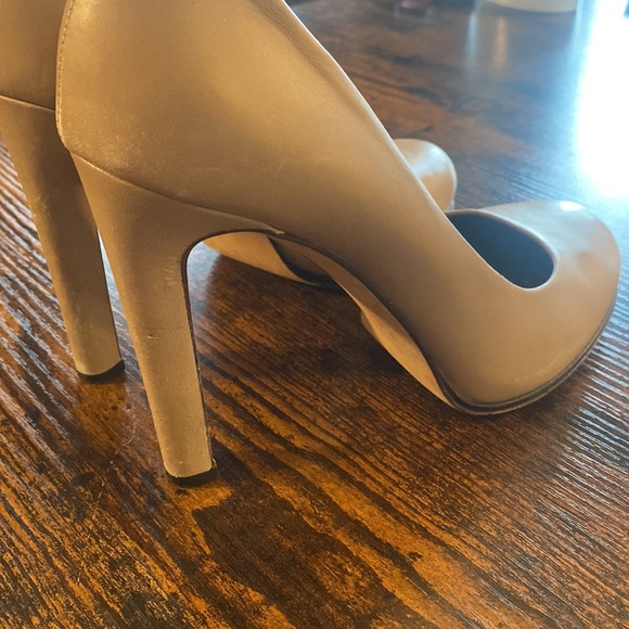 Gucci Nude Pumps Size 38.5 - Picture 6 of 7